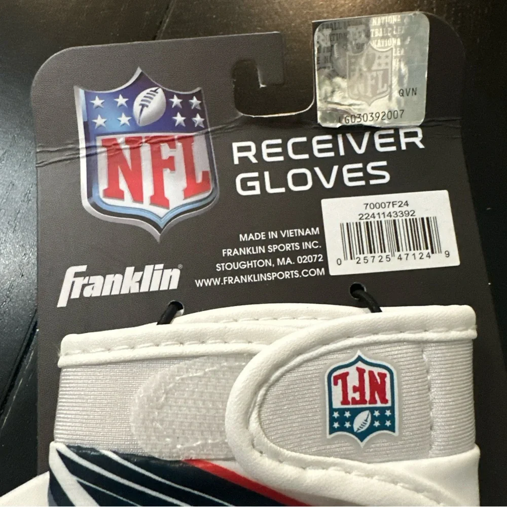 NFL Youth Receiver Gloves - White and Red